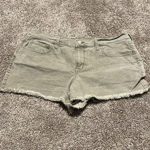 Old Navy Semi-Fitted Jean Shorts